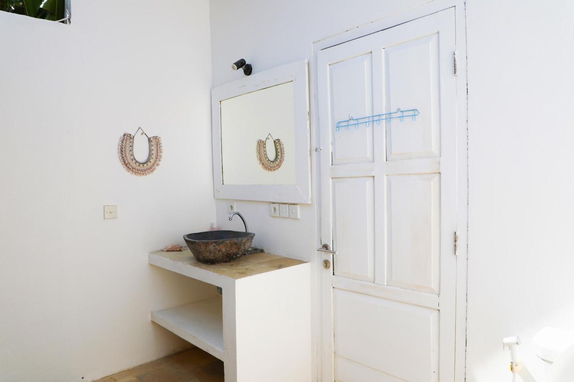 Bingin Bienvenue Guest House Uluwatu  Ngoại thất bức ảnh